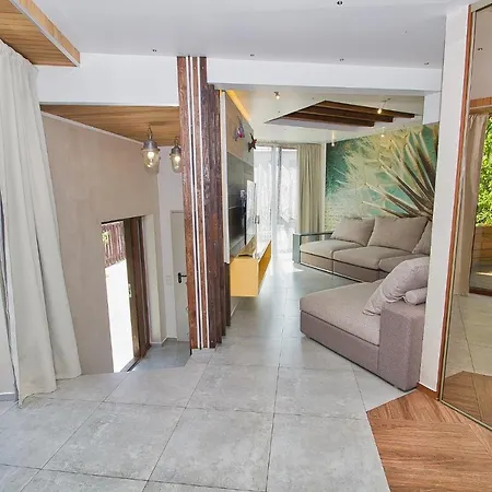 Luxury House Vila